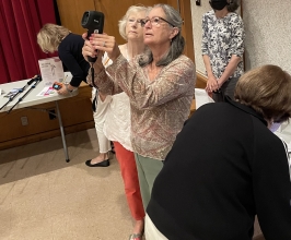 Employees of the Library using the Thermal Imaging Monitor