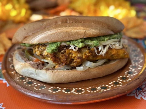 Enjoy a yummy torta!
